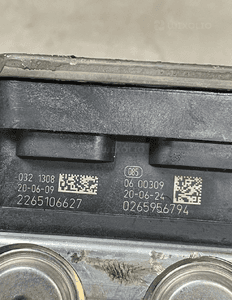 Pompa abs renault clio v 5 476601411R org fv 3