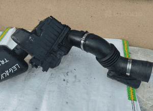 Obudowa filtra powietrza subaru legacy iv tribeca B9 2.0 b 4