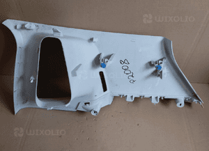 Osłona słupka lewa tył tylnego lewego peugeot 2008 i 1 9677215577 2