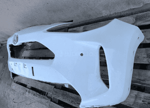 Zderzak przód przedni toyota yaris iv 4 2020- cross oryginał cały 3