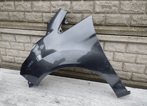 Błotnik przedni lewy ford b-max 2013-20 3