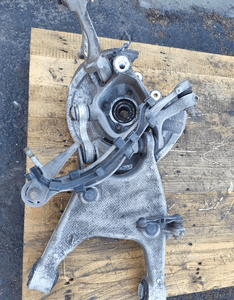 BMW 5 F10 3.0D ZWROTNICA PIASTA WAHACZ PRAWY LEWY TYŁ ZDROWE ORYG 13