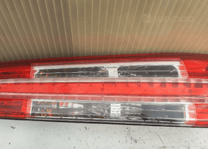 Lampa tył tylna prawa ford c-max lift oryginał wysyłka! 3