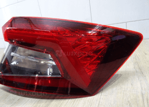 Skoda karoq lampa lewa tylna led 57A945207 12