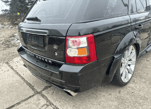 Zderzak tylny wraz końcówkami wydechu i poszerzeniami błotnika Range Rover Sport L320 2
