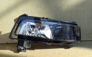 Halogen prawy przedni vw touran iii 5TA 5T 15- 1