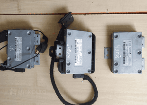 MERCEDES 212 207 204 218 moduł UGS Harman Becker interface 2049000300 2049005704 1