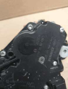 SILNICZEK TYLNEJ WYCIERACZKI MEGANE III 0390201847 2