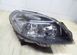 Lampa prawa mercedes b-klasa W246 A2468200261 1