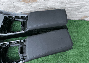 Tunel podłokietnik konsola bmw 3 G20 G21 3