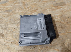 STEROWNIK SILNIKA KOMPUTER BMW E81 E87 E90 E91 2.0D 7811701 0281015042 5