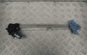 MECHANIZM SZYBY LEWY PRZÓD SUZUKI SWIFT MK8 83430-52R00 1