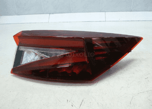 Skoda enyaq iv lampa prawy tył tylna led oryginał 4