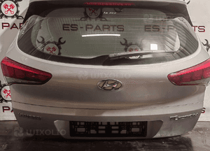 Klapa bagażnika hyundai tucson iii srebrna 2