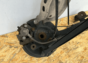 BMW X3 E83 Zwrotnica tył lewa - 16493 2