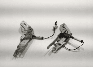 Zawias zawiasy maski lewy prawy komplet peugeot rcz 2012-2015 lift 2