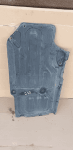 Osłona podwozia płyta prawa Mercedes E-Klasa W211 A2116192238 2