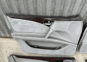 MERCEDES E 210  boczki tapicerki fotel fotele podgrzewane elegance jasne 23