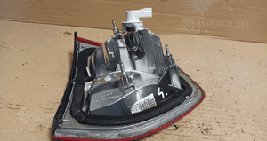 Lampa prawy tył citroen C4 picasso nr 9653547677 3