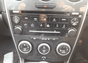 Mazda 02-08 Radioodtwarzacz radio lift 4