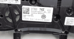 LICZNIK ZEGARY VOLKSWAGEN SPORTSVAN 17696KM 517920740E 7