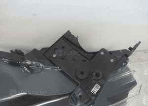 Lampa przednia przód prawa suzuki SX4 s-cross ii full led 2022 11