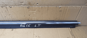 Listwa zgarniająca chrom drzwi prawy przód Audi A6 C5 4B0853284C 3