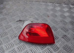 Lampa prawy tył tylna focus MK2 ii 1M51-15K272-AC radom 1
