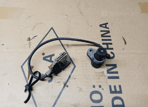 Czujnik położenia wału Audi A6 C6 2.7 TDI 0261210146 2