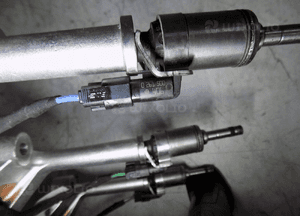 VOLVO XC40 1.5 TB LISTWA WTRYSKOWA WTRYSKI 32257109 0261500406 5