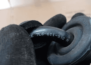 Przewód rurka wąż serwa hamulcowego VW Touareg 7L6611931AB 7L6611932M 5