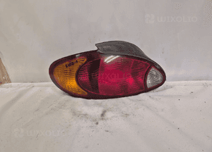 Lampa tylna lewa tył lewo hyundai elantra 2 sedan 1