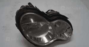 Lampa przednia prawa mercedes c-klasa W203 lift 12