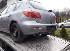 Mazda 3 03-09 BK  HB  Pas tylny belka wzmocnienie 3