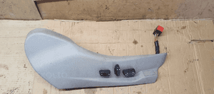 Osłona plastik fotela prawy przód przełącznik regulacji pasażera Citroen C5 9627987277 2