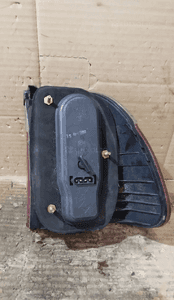 Lampa lewy tył bmw 5 520 E39 touring nr 6902531 2