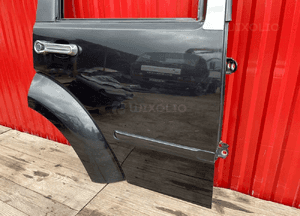 Dodge nitro drzwi prawy tył oryginał ładne w kolor 2