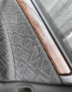MERCEDES C 203 tapicerka boczek drzwi elegance drewno 2