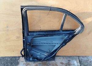 MERCEDES C 204 lakier 890 drzwi prawe tył tylne 2