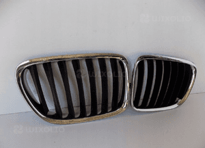 BMW X1 E84 Komplet Nerki / Grill zderzaka - 3720 3