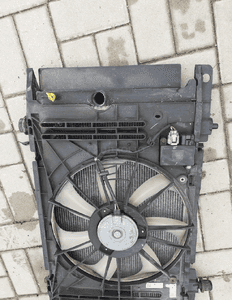 Komplet chłodnic wody cieczy klimy klimatyzacji toyota auris 1.3 1.6 benzyna 7