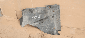 Osłona płyta podwozia prawy tył Audi A4 B6 8E0825216D 3