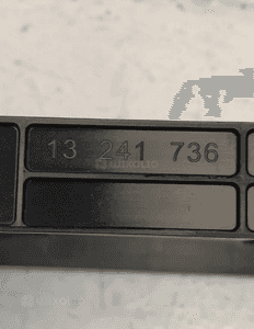 Opel insignia a obudowa ramka chłodnicy oryginał 12