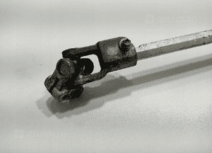 KRZYŻAK DRĄŻEK KOLUMNY KIEROWNICZEJ LAND ROVER DEFENDER 1999-2014 2