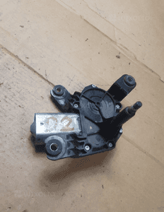 } SILNICZEK WYCIERACZKI KLAPY OPEL CORSA D 53027312 4