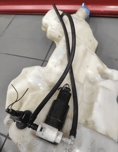 MERCEDES R-KLASA W251 ZBIORNIK ZBIORNICZEK SPRYSKIWACZY POMPKA ORYG ZDROWY 5