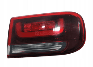 LAMPA LEWA TYŁ TYLNA W KLAPĘ CITROEN C4 CACTUS 2017-2020 LIFT 1