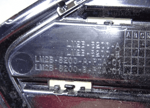 Atrapa gril grill ford galaxy MK4 lift LM2B-8200-A 9