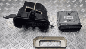 BMW F10 F11 KOMPUTER STEROWNIK SILNIKA ECU 8511385 2