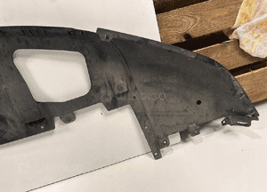 Spoiler osłona podłoga zderzak przód tesla model x 2015- 1034833-00-E 3